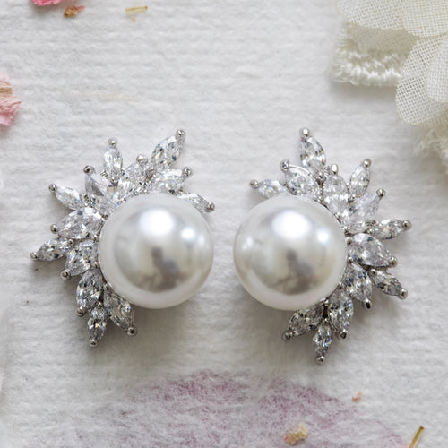 Cece crystal and pearl silver earrings