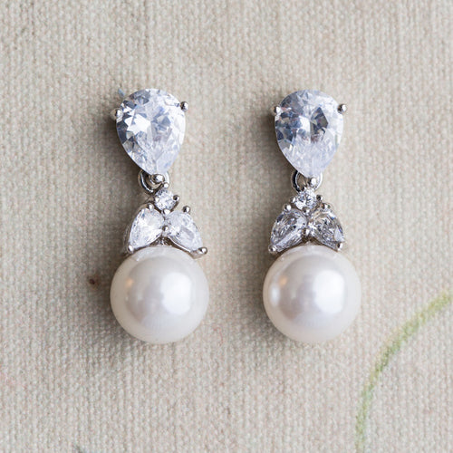 Emelia crystal silver earrings