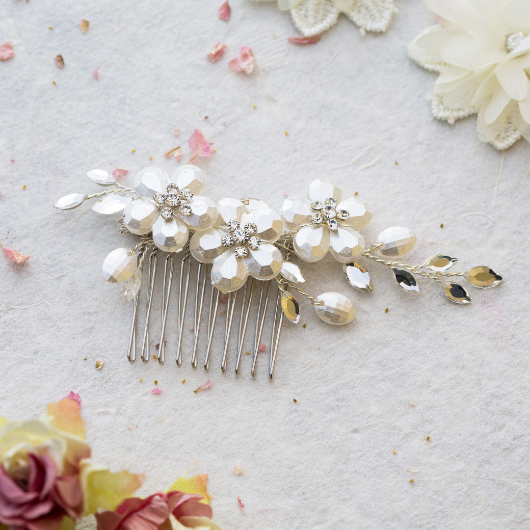 Evelina crystal hair comb