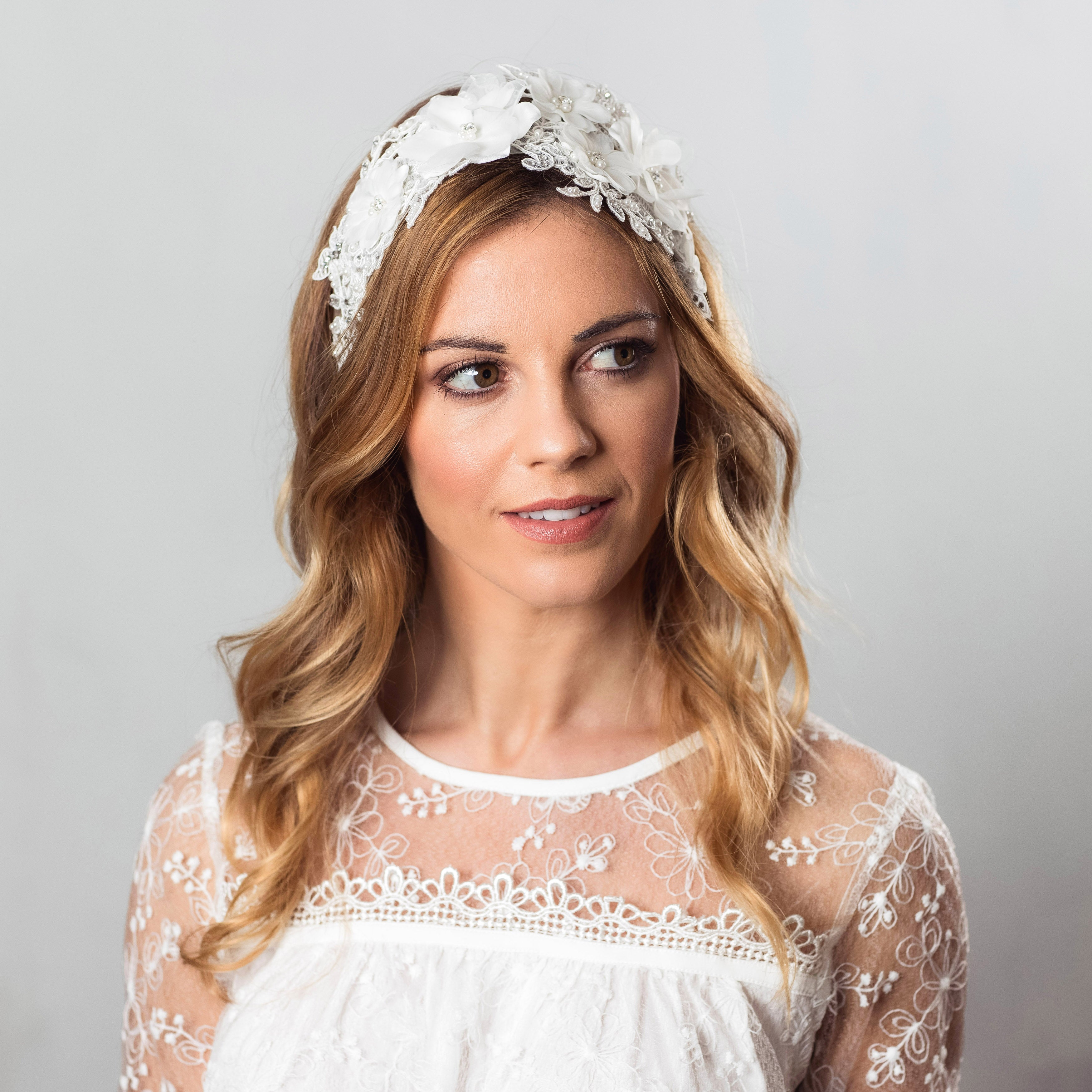 Ivana flower lace hairband