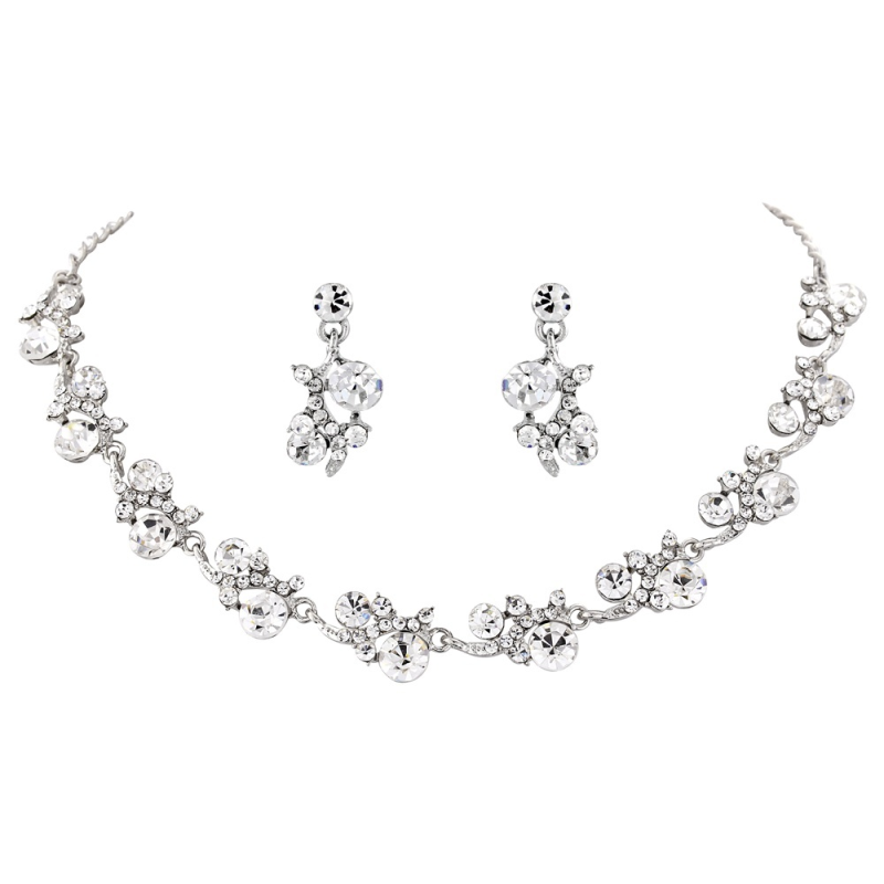 Aleah necklace and earring set