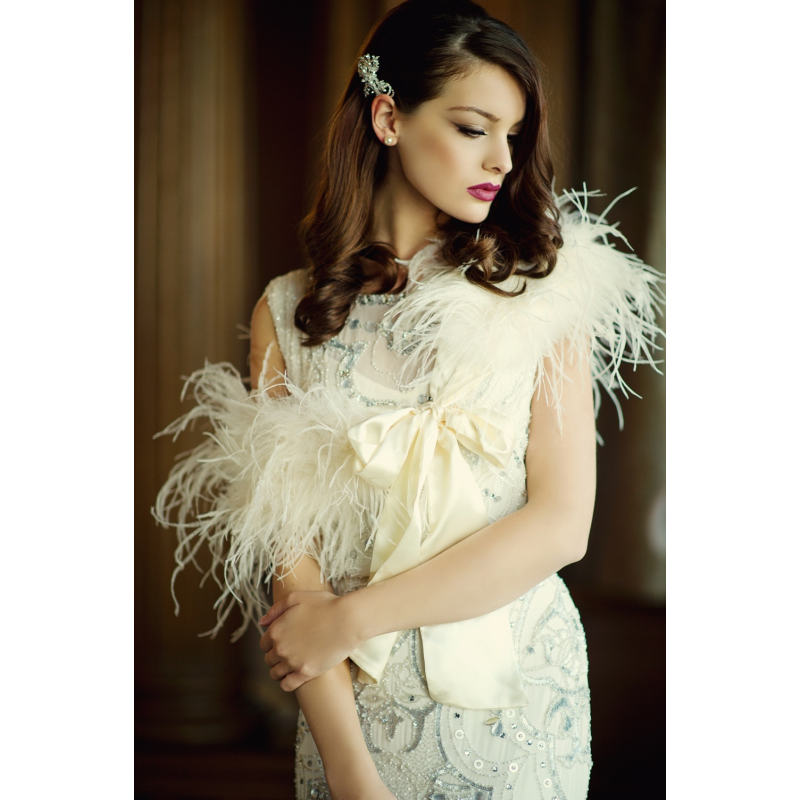 Ivory ostrich feather stole with ribbon