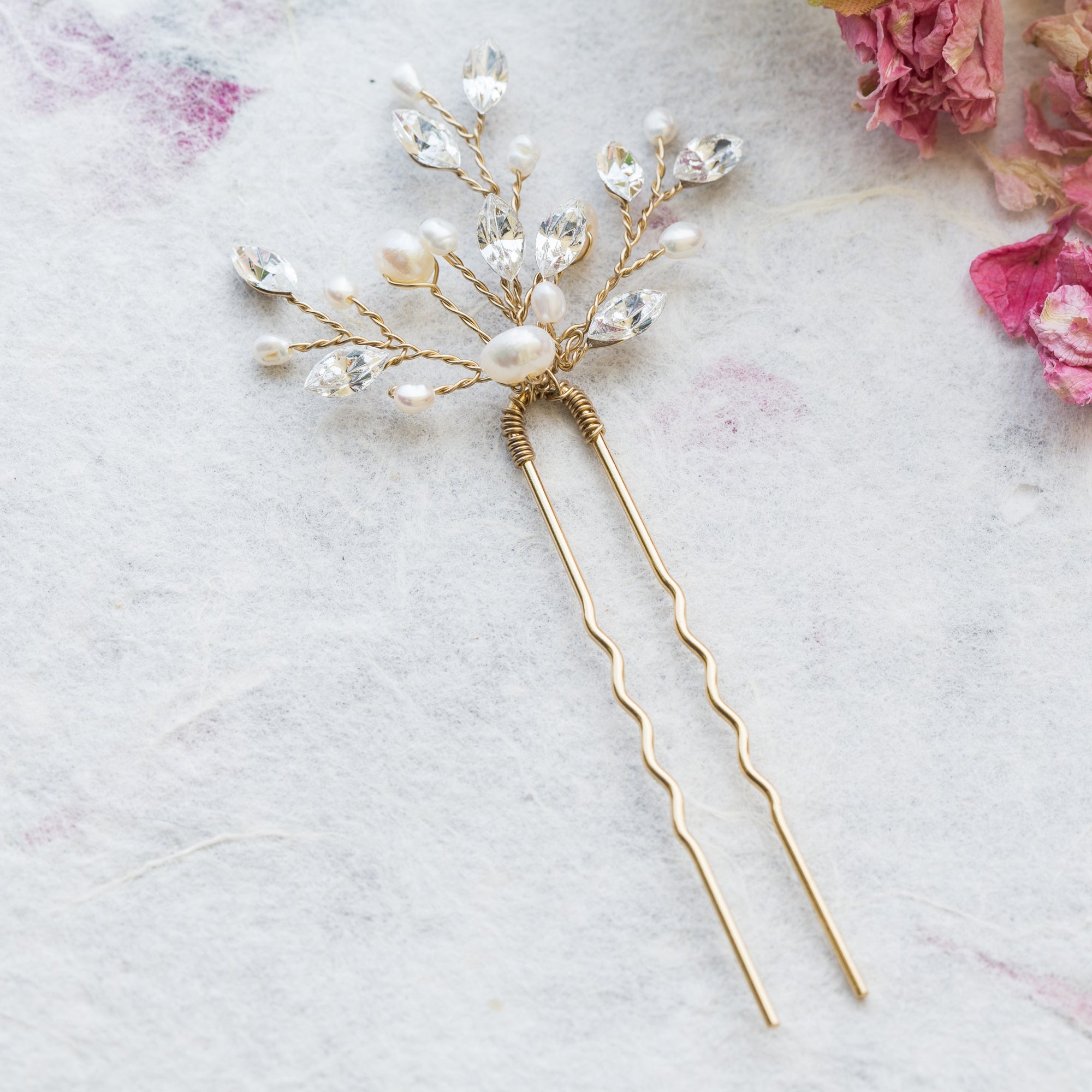 Elodie pearl and crystal gold hair pin