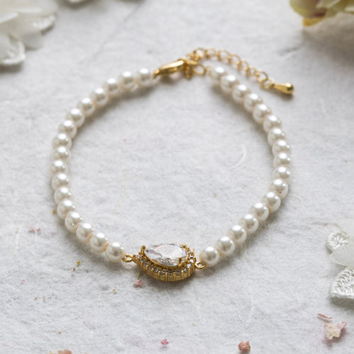 Hettie pearl and crystal gold bracelet