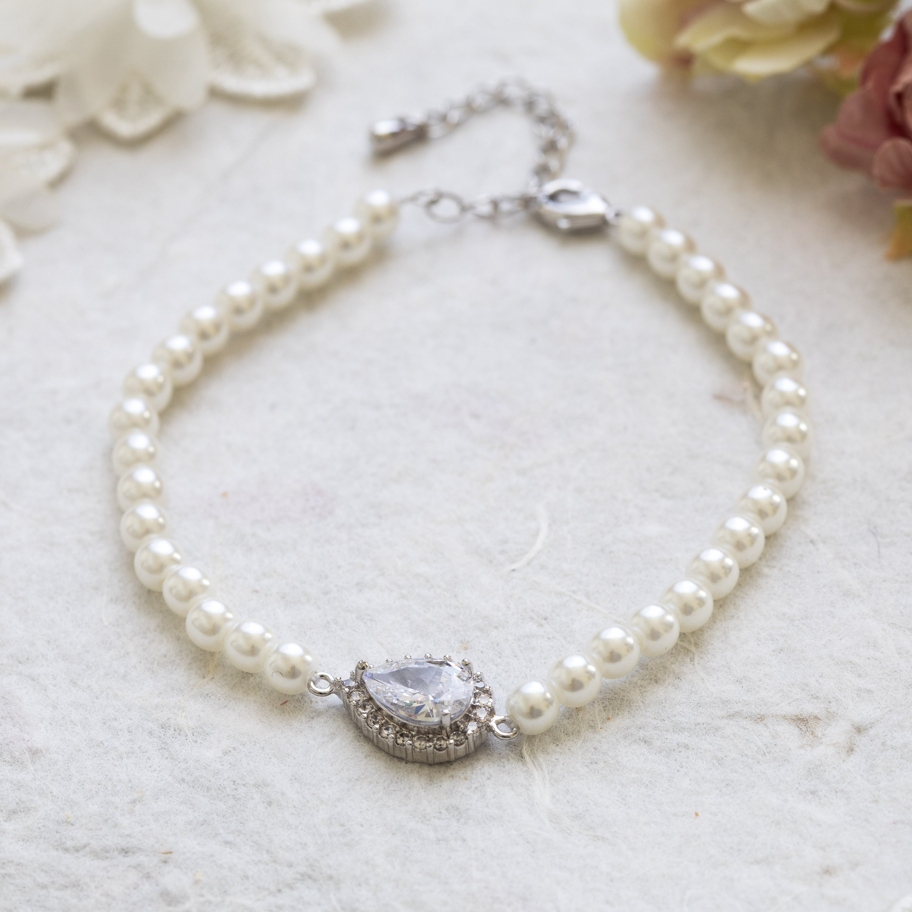 Hettie pearl and crystal gold bracelet