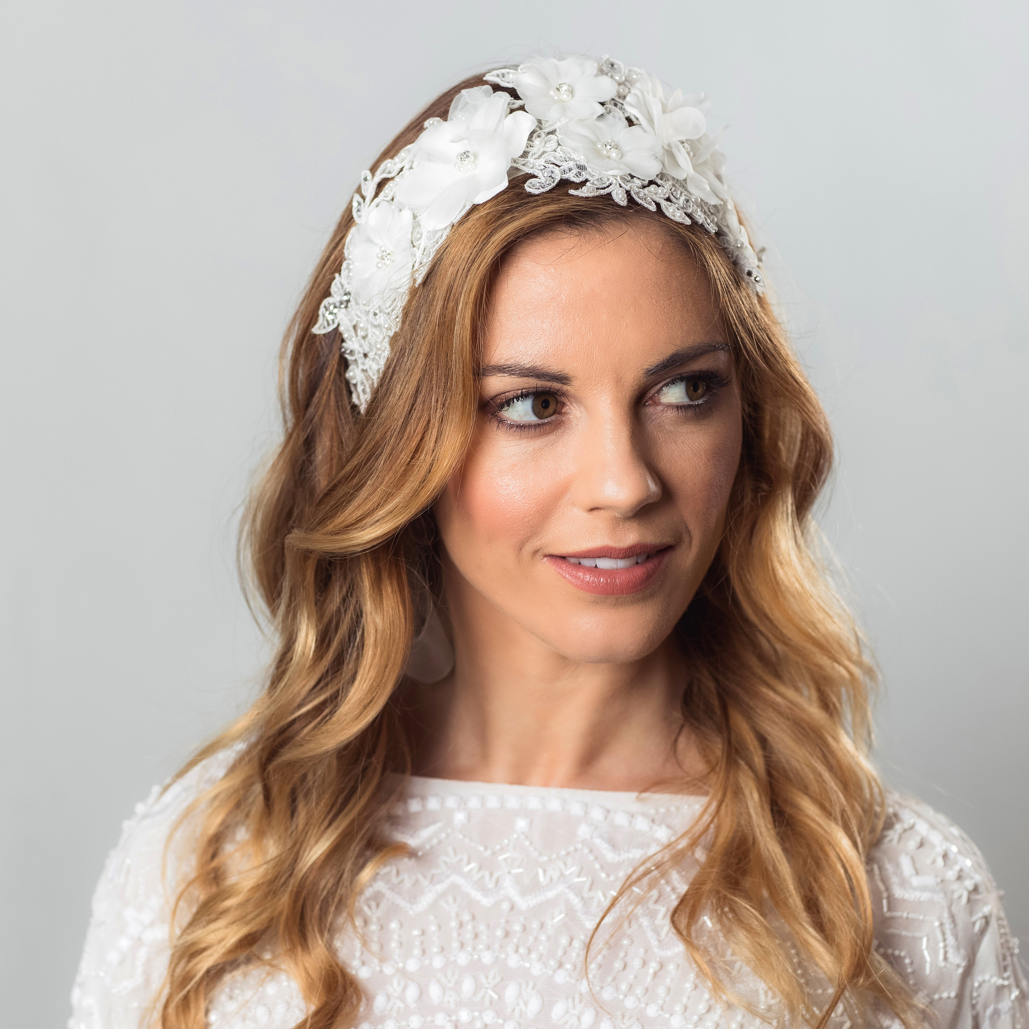 Ivana flower lace hairband