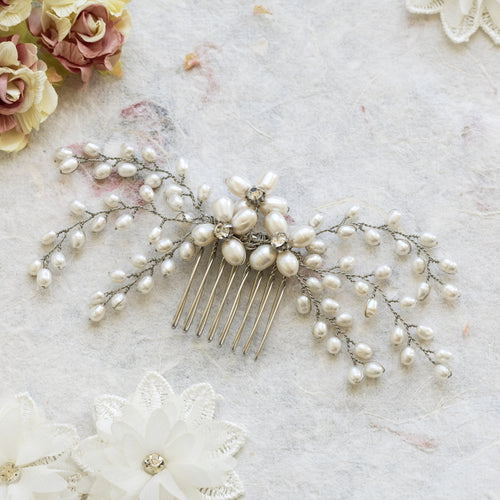 Lotte pearl and silver hair comb