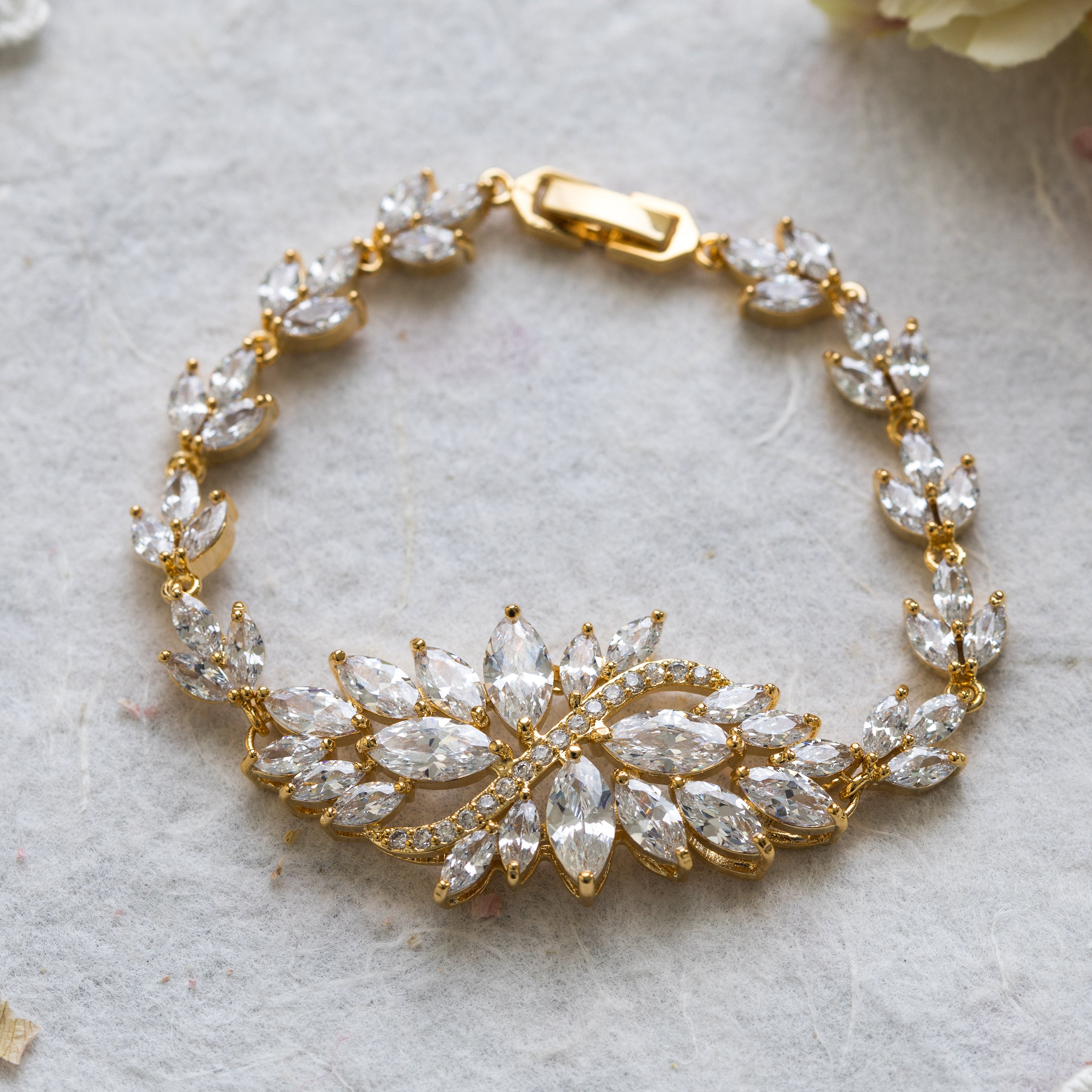 Manon gold crystal bracelet