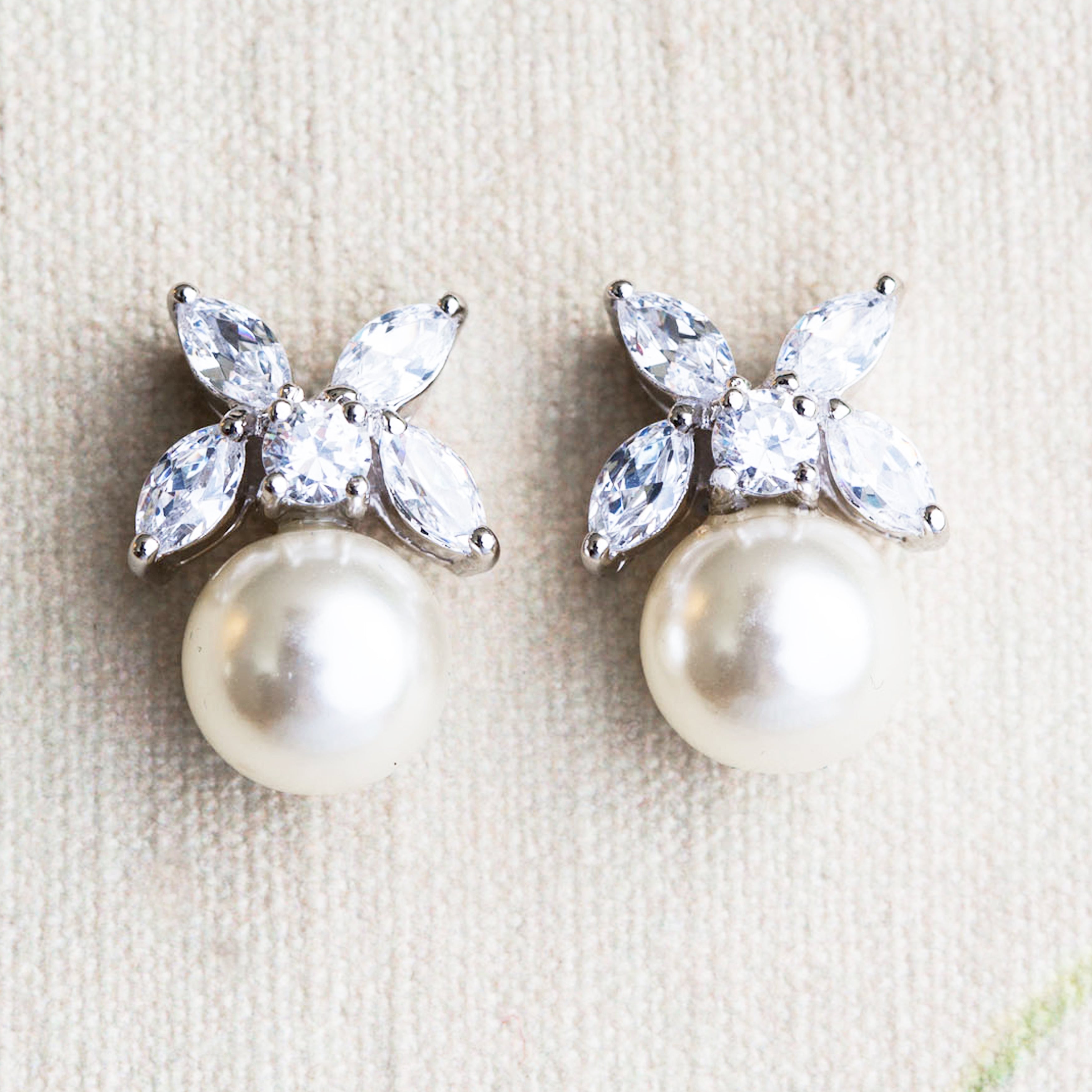 Nixie pearl and crystal earrings