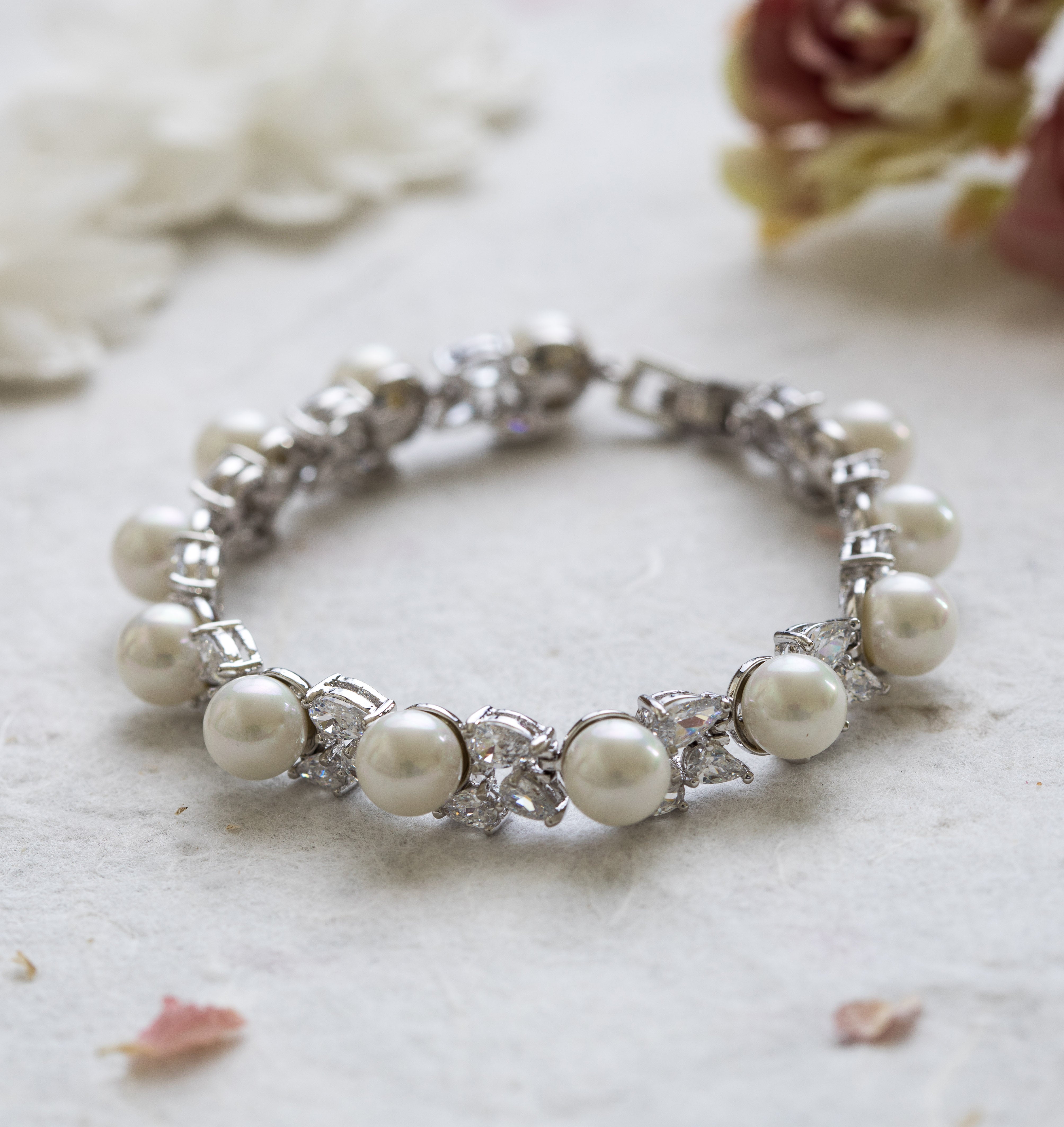 Paulina pearl and crystal bracelet