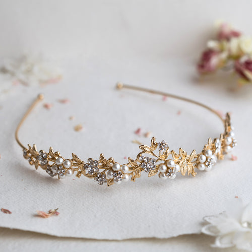 Sai crystal and rose gold hairband