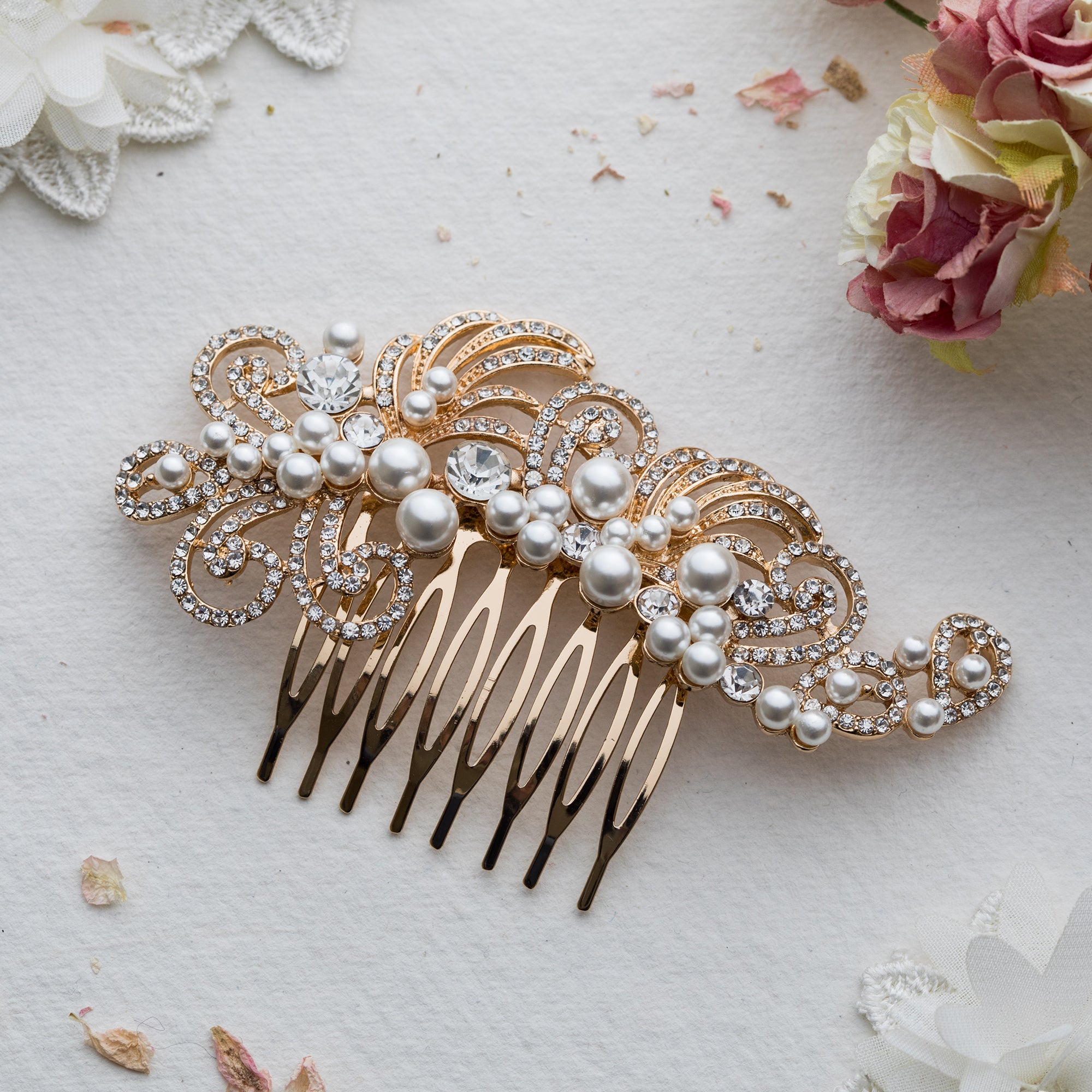 Violeta crystal and pearl gold hair comb